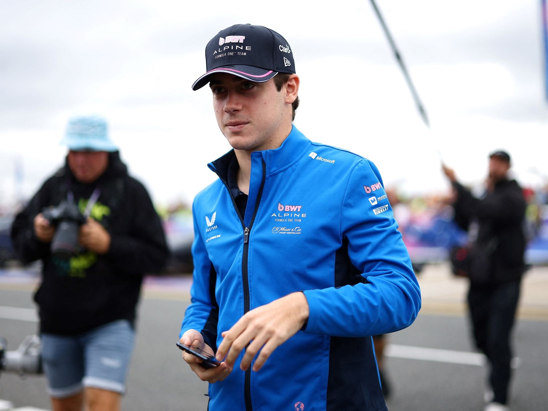 franco colapinto termino 9 con una enorme actuacion en un caotico gp de gran bretana de formula 1