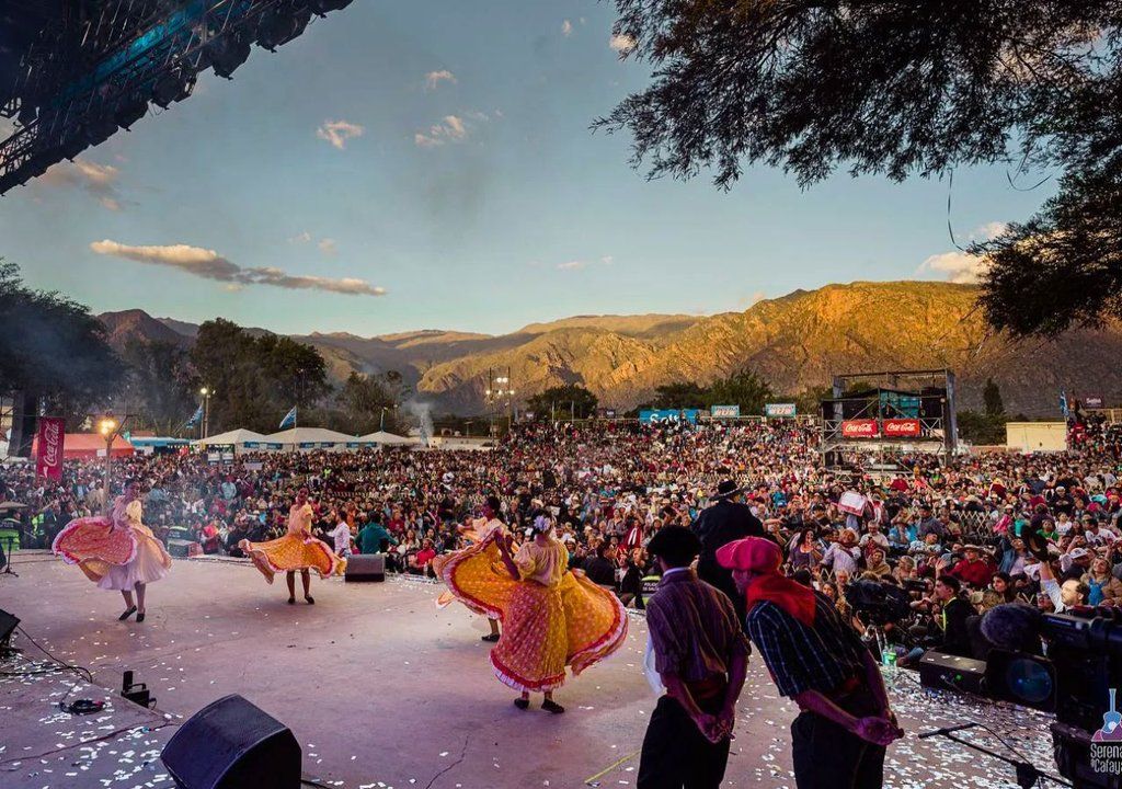 negocio paralelo denuncian reventa de entradas de la serenata a cafayate a precios exorbitantes