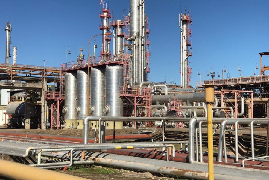 campo duran expectativa por la llegada de ypf a refinor pero con un 40 menos de empleo