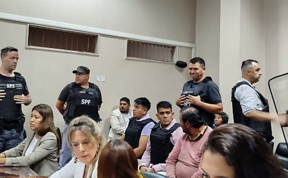 caso monges un condena con sabor a poco condenaron a los hermanos bejarano y absolvieron al padre