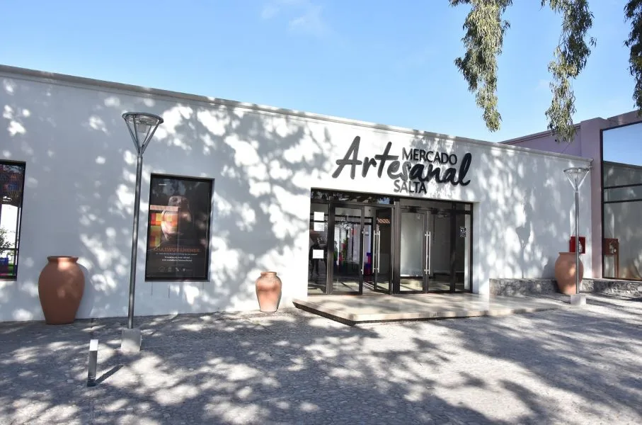El Mercado Artesanal se prepara para celebrar una nueva edición de “Primavera Joven”