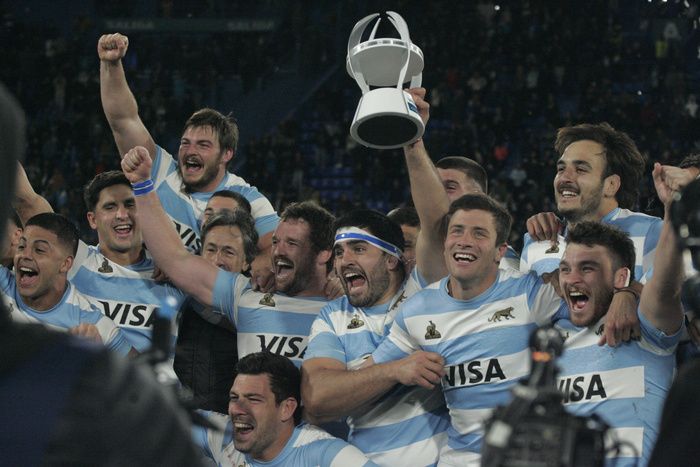 los pumas derrotaron por primera vez en el pais a los all blacks