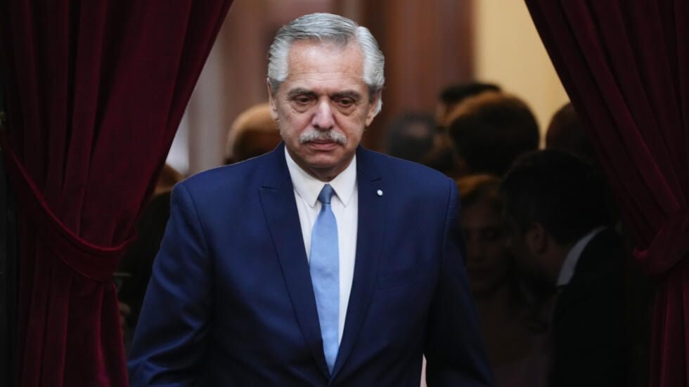 causas de los seguros alberto denuncio persecucion