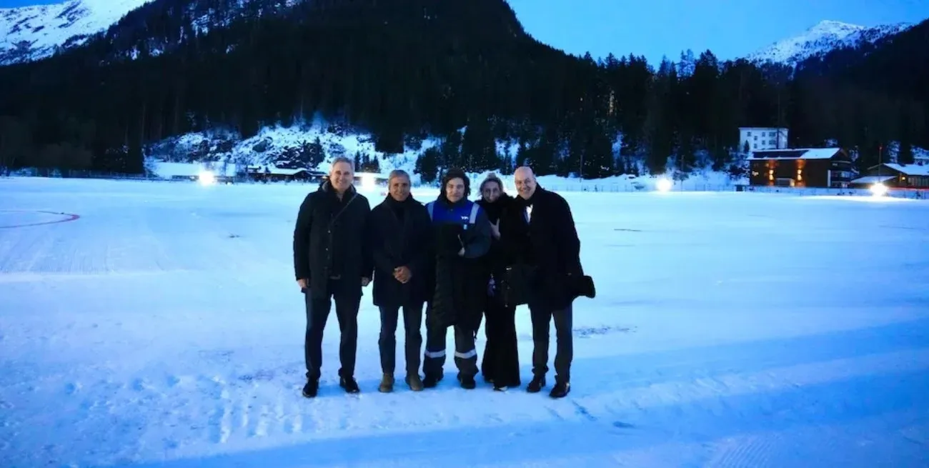 javier milei llego a davos y se prepara para participar del foro economico mundial