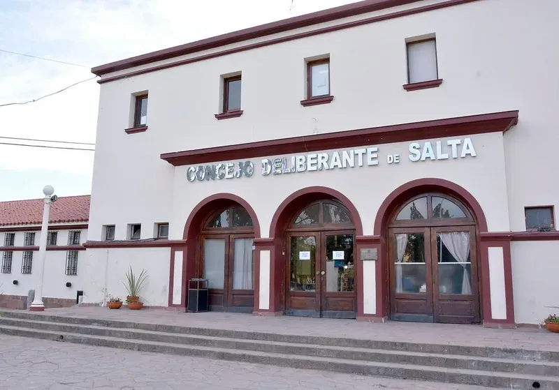 jovenes deportistas pueden postularse a las becas eduardo chane del concejo deliberante