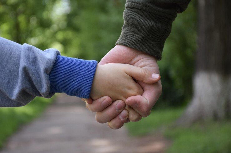 adopcion buscan hogar que le brinde amor a un nino de 12 anos