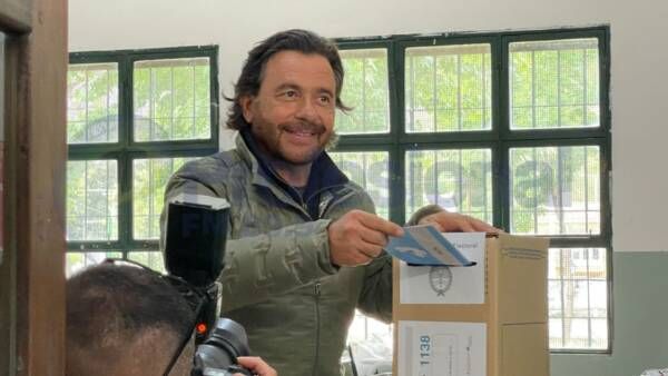 voto gustavo saenz y pidio terminar con el centralismo porteno con el sufragio de los saltenos