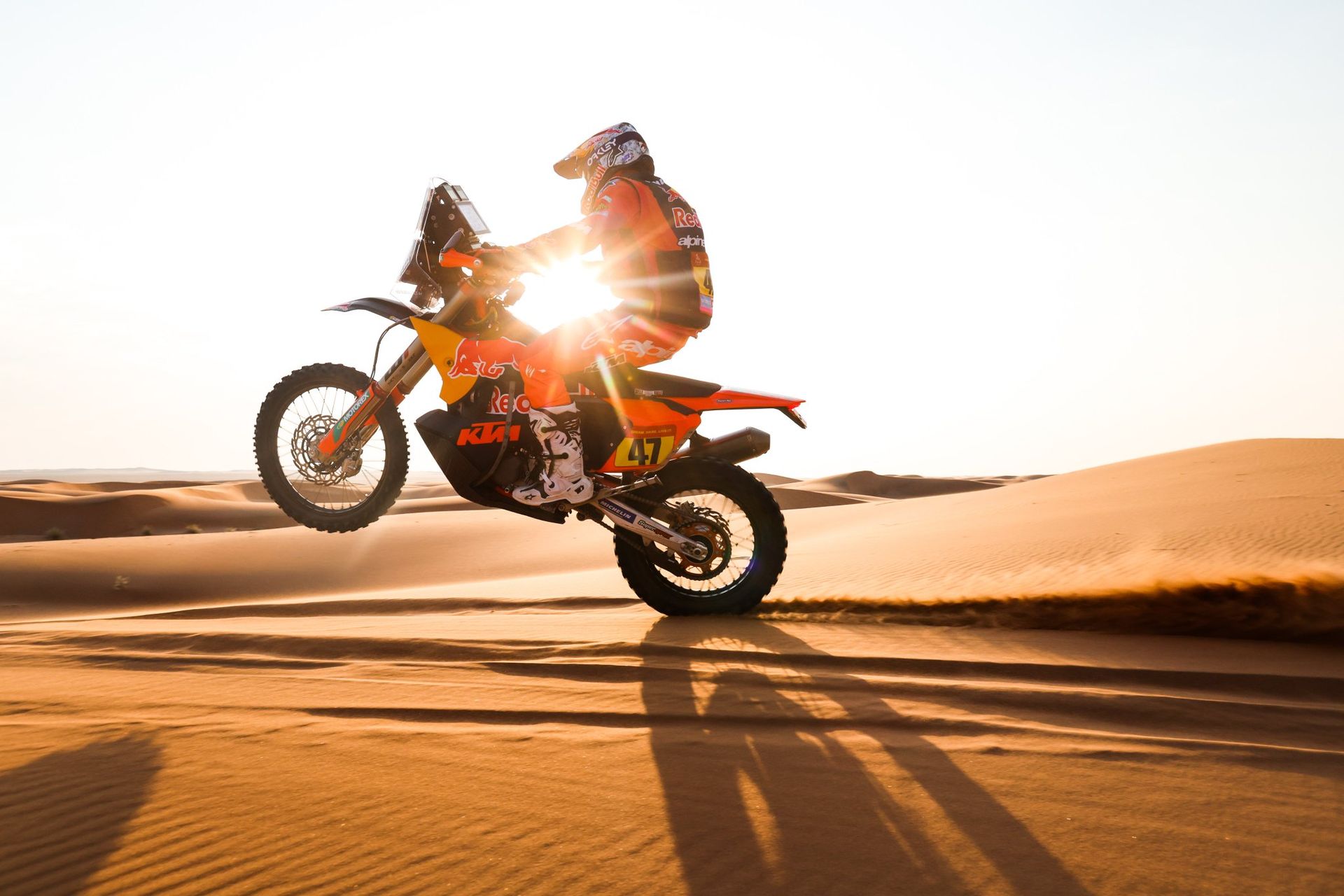 orgullo salteno kevin benavides ingreso al podio de la tercera etapa del dakar