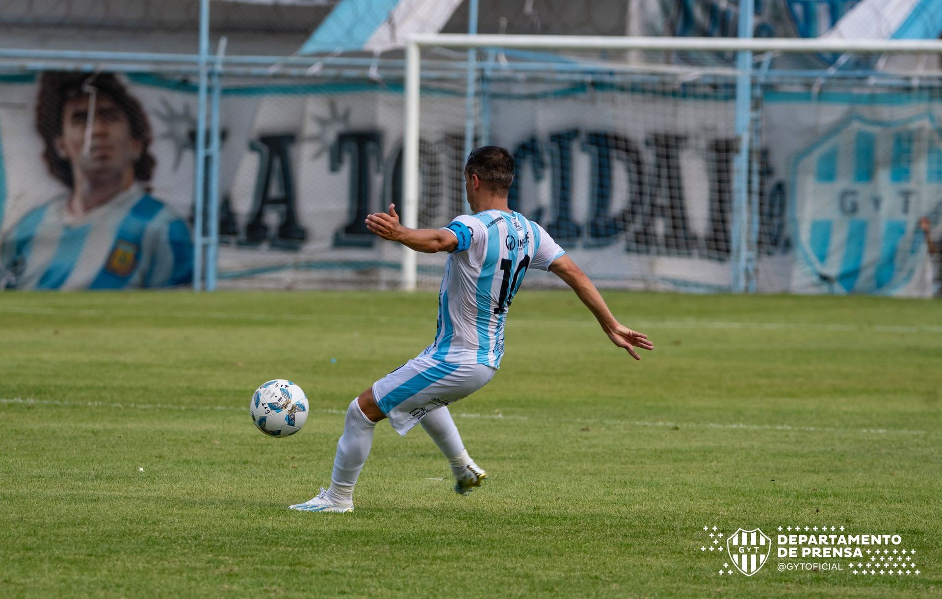 gimnasia y tiro enfrenta a colon