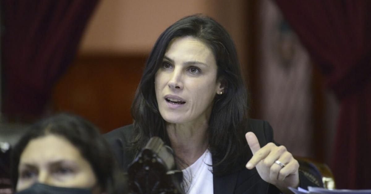 calletti salio al cruce de estrada en diputados en medio del escandalo por las fake news