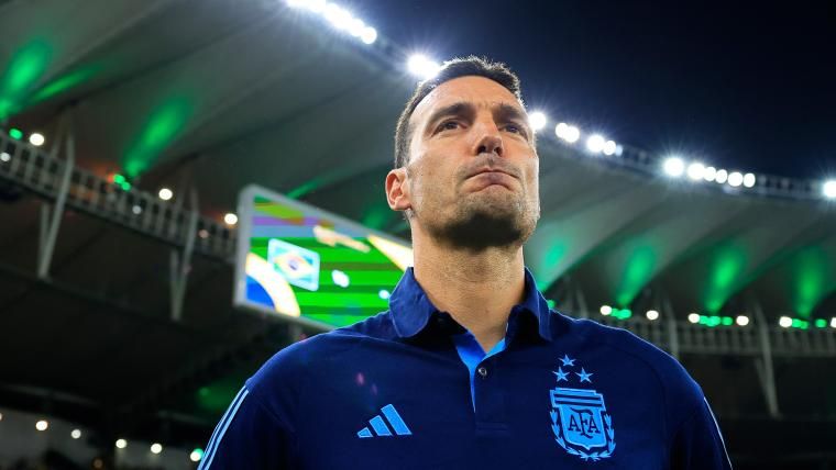 lo sancionaron scaloni no dirigira el partido contra peru