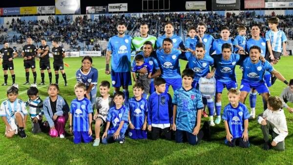 gimnasia y tiro vencio a almagro 2 a 0 y se afirma como lider en la primera nacional