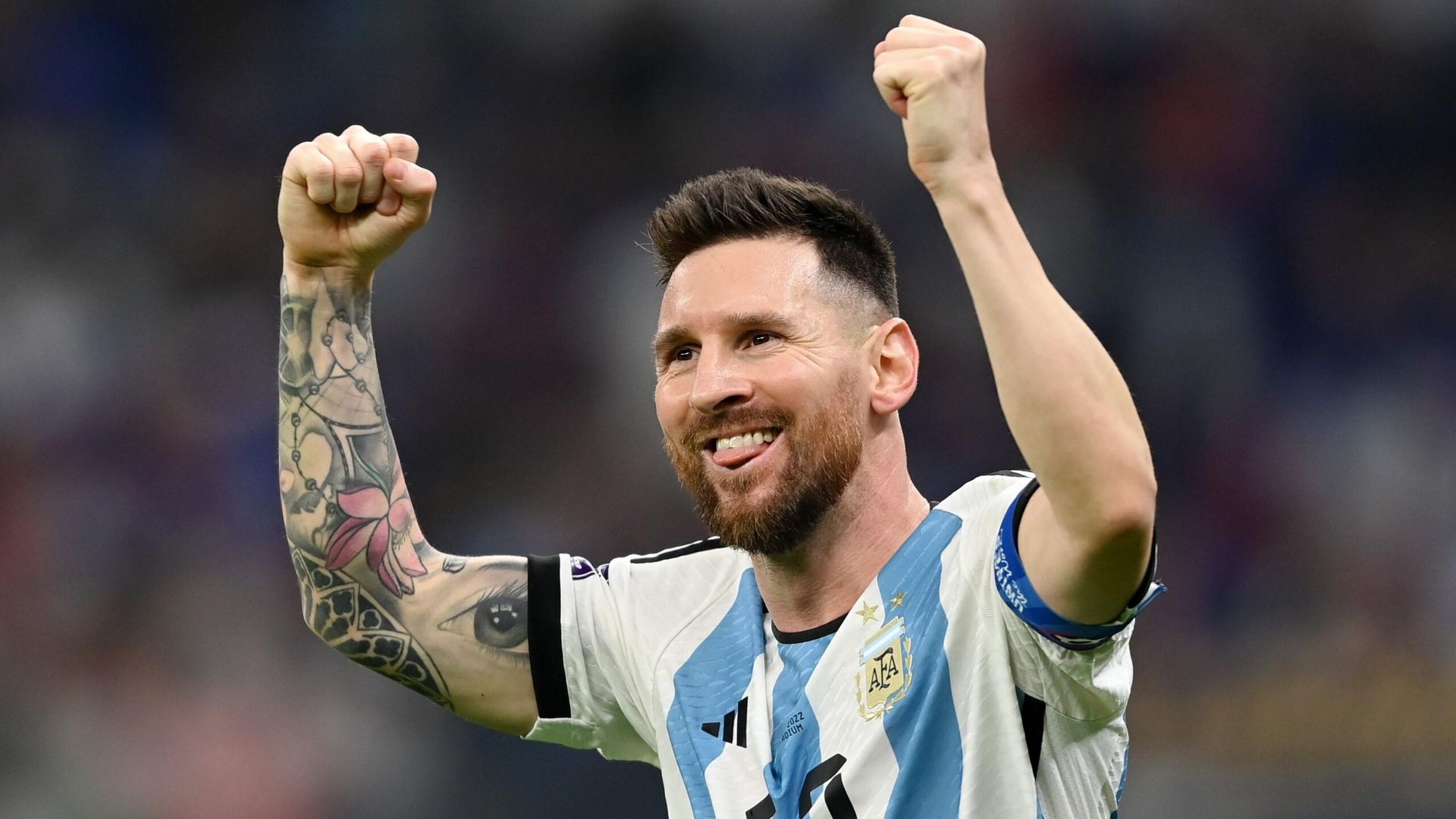 messi solidario subastara todas las camisetas que uso en qatar 2022