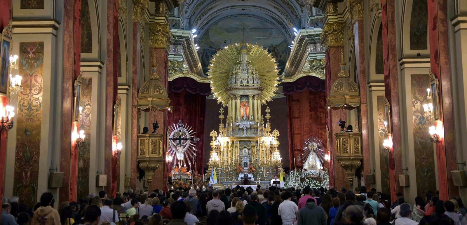 salta vive el triduo del milagro la fe que se convierte en multitud