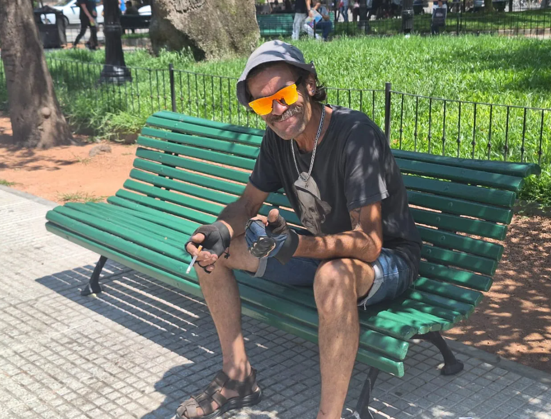 tristeza absoluta asesinaron de varias punaladas a don ramon salteno en la vereda de la escuela normal