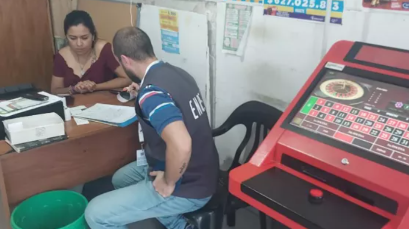 enreja amplio la denuncia de juego ilegal en el galpon siguen las apuestas