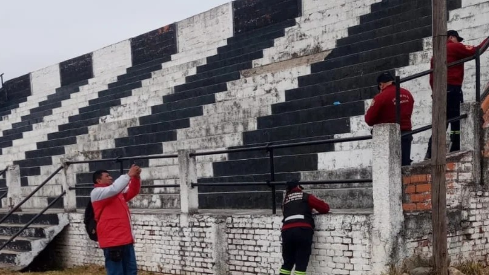 por cuestiones de seguridad el cuervo no podra jugar en su cancha