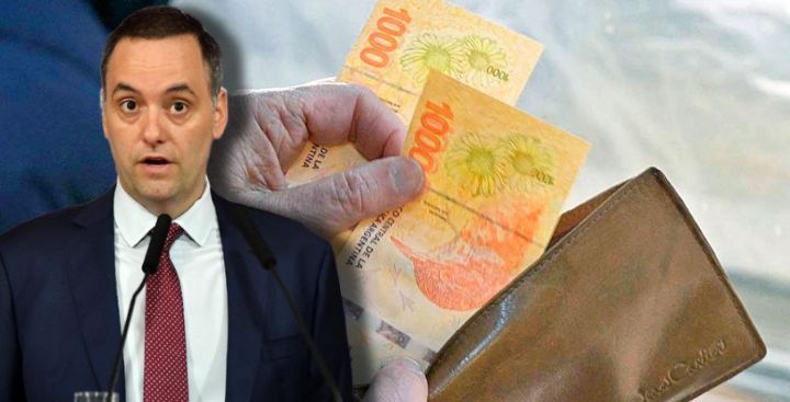 el salario minimo sube un 30 por decreto del gobierno nacional
