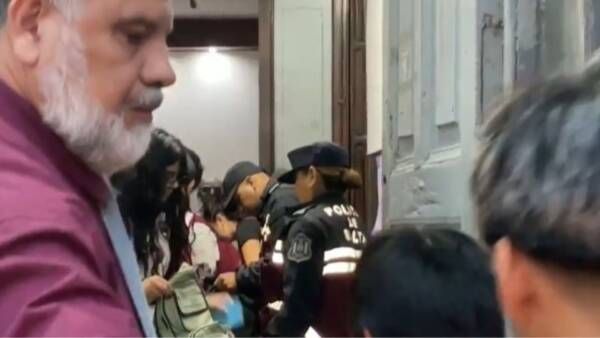 ante la aparicion de nuevos mensajes amenazantes la policia actua en los colegios