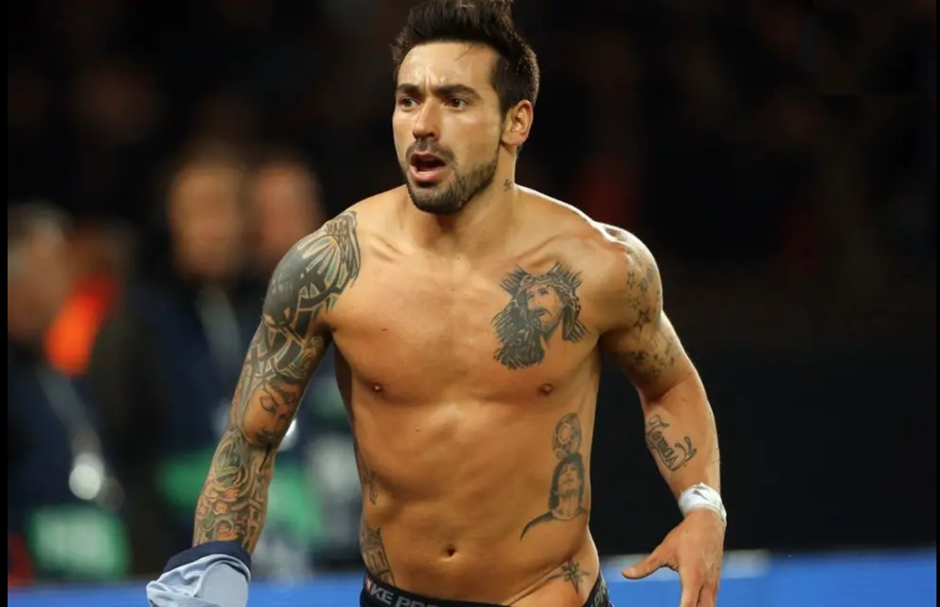 apunalaron al pocho lavezzi y quedo internado en observacion