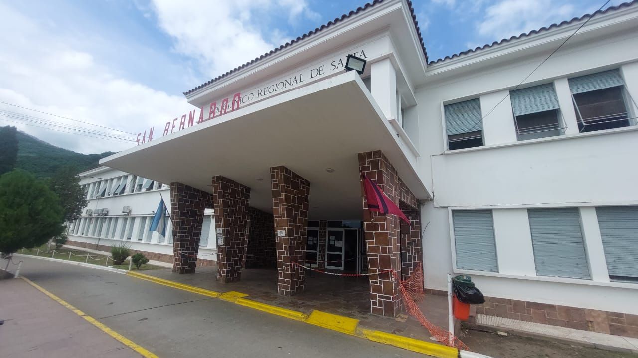 obras sociales acumulan deudas millonarias con hospitales publicos y la provincia ira a la justicia