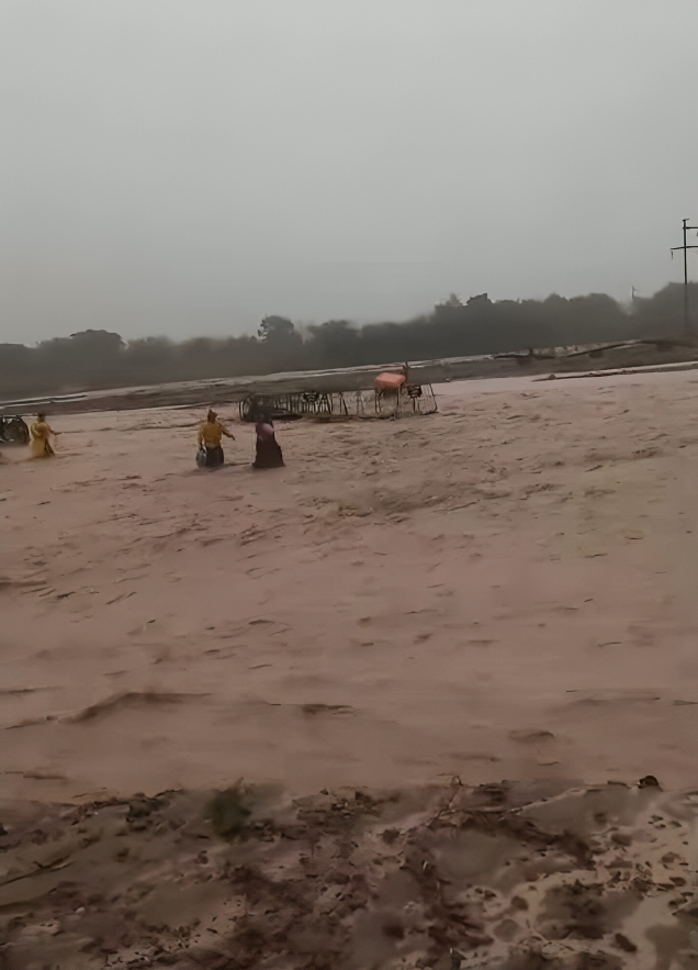 video se salvaron de milagro otra vez en rosario de lerma el rio carabajal es noticia