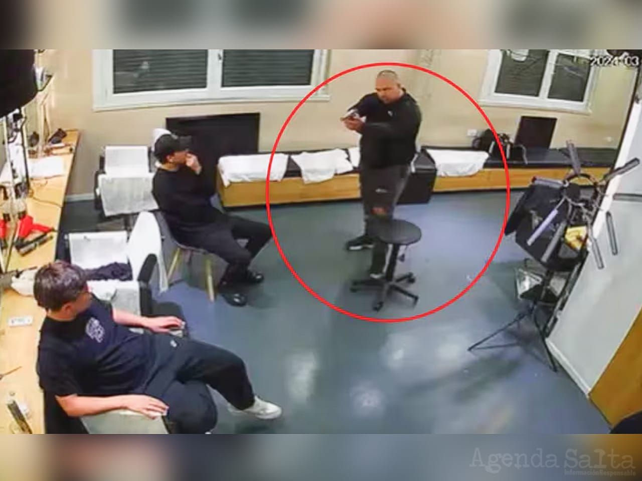 video peluquero mato de un tiro a su companero en una famosa peluqueria de recoleta