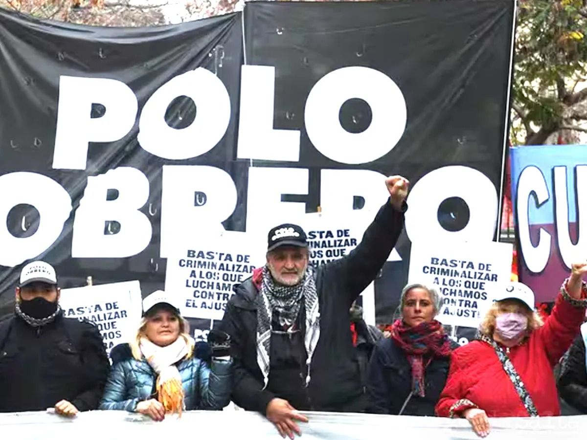corrupcion allanaron a dirigentes por presunta extorsion a beneficiarios de planes sociales