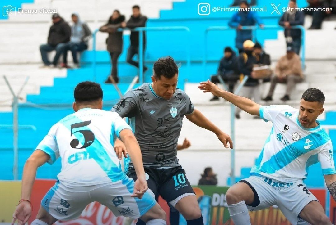 gimnasia y tiro perdio su invicto de 33 partidos en condicion de local ante temperley