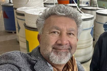 karagozian el amigo carnal de emiliano estrada intento desestabilizar al gobierno y milei afirmo les dejamos el culo como un mandril