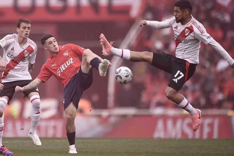 palido empate entre river e independiente