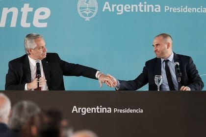 martin guzman reconocio que la cuarentena fue mas larga por motivos politicos