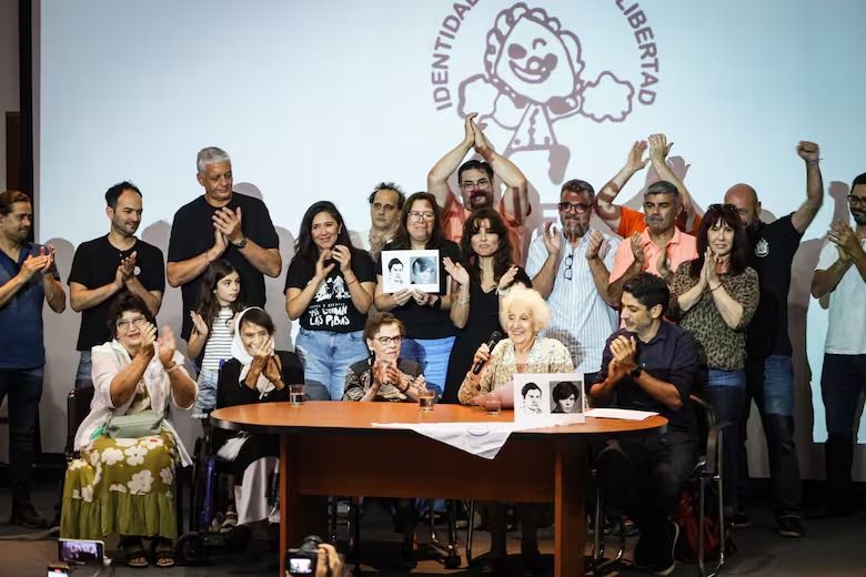 las abuelas de plaza de mayo encontraron al nieto 138
