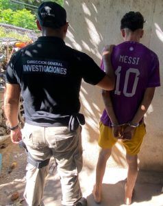tartagal armados con puntas robaban comercios pero fueron detenidos