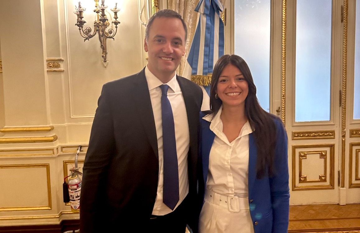 adorni defendio los vetos de milei y aseguro la gente se tiene que adaptar al nuevo sistema
