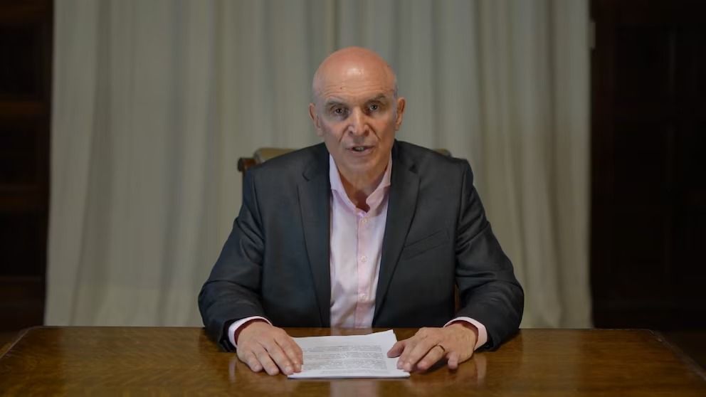 espert confirmo la transferencia dijo que no se baja de la candidatura y milei lo respaldo