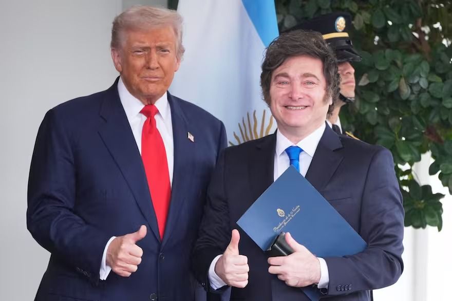 trump condiciono la ayuda a javier milei y los analistas hablan de una extorsion sin precedentes