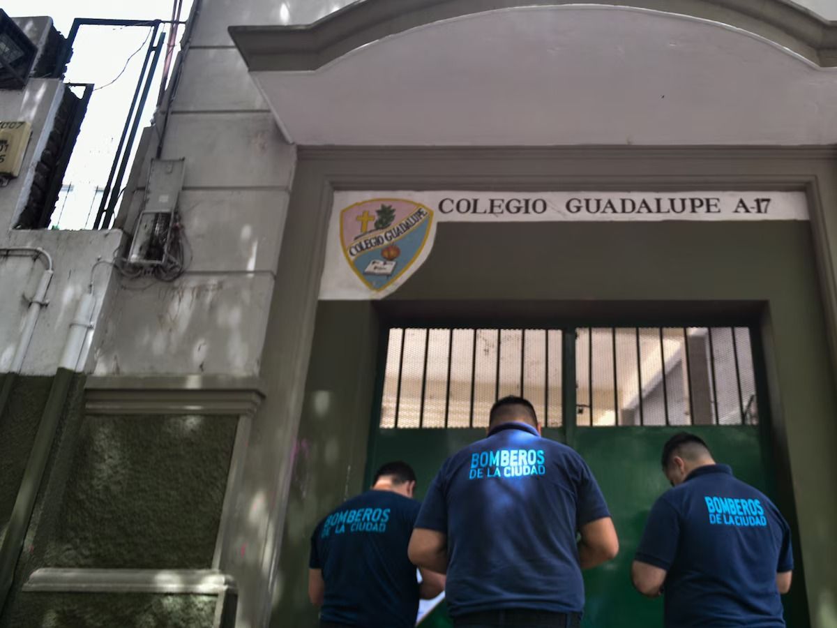cuatro adolescentes sufrieron quemaduras durante un experimento quimico