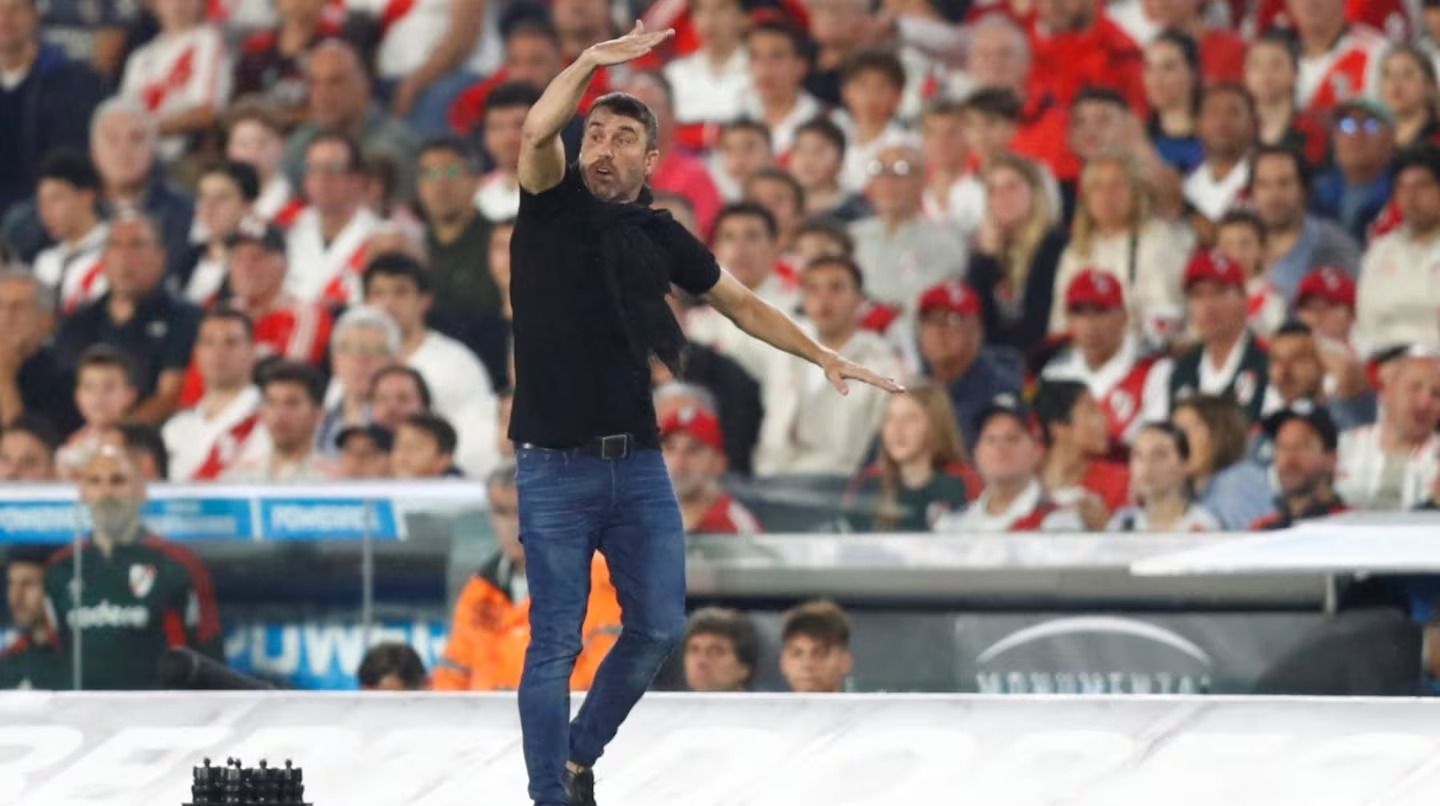 eduardo coudet cada vez mas cerca de ser el nuevo tecnico de river que falta para el anuncio