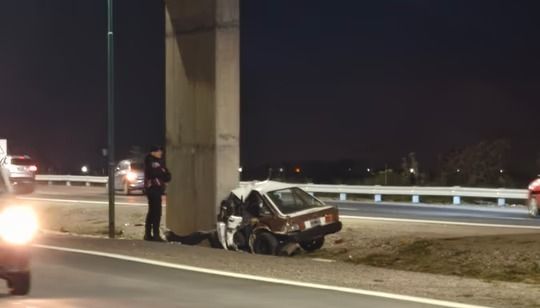 grave siniestro vial en circunvalacion noroeste joven salteno murio tras chocar contra un paredon