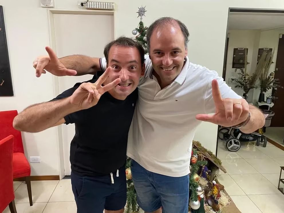 el hermano de manuel adorni dijo que se confundio y puso un cero de mas en su declaracion jurada