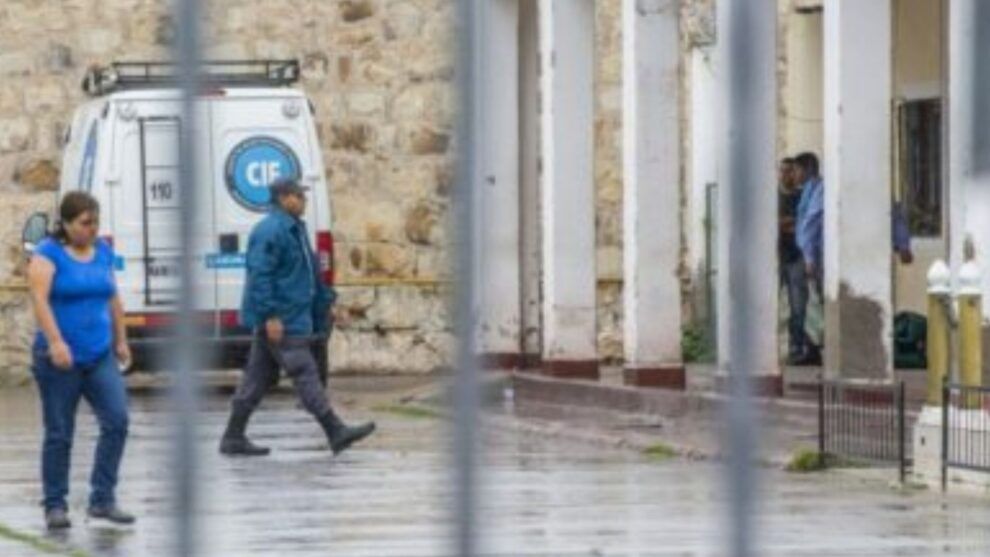 intento robar con un arma a una vecina era un agente del servicio penitenciario de salta