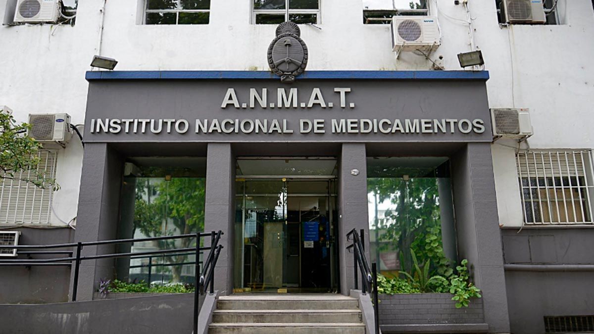fentanilo contaminado allanaron la anmat y a siete funcionarios investigados