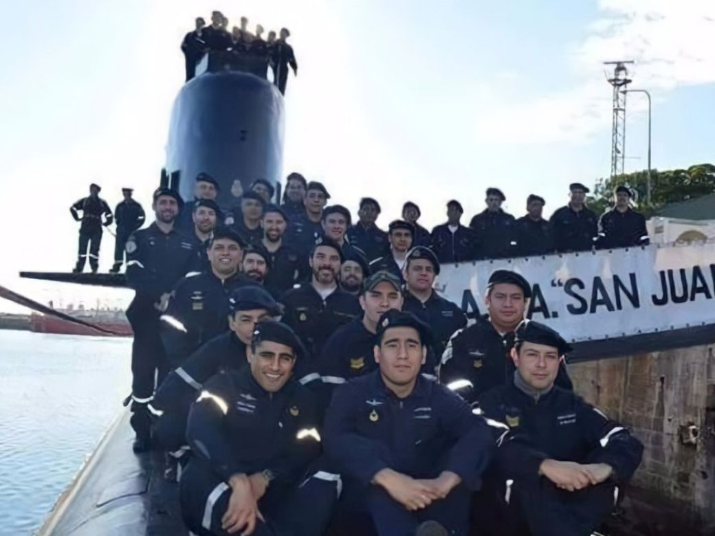 tristeza sin fin homenajearon a las victimas del ara san juan a seis anos del ultimo viaje
