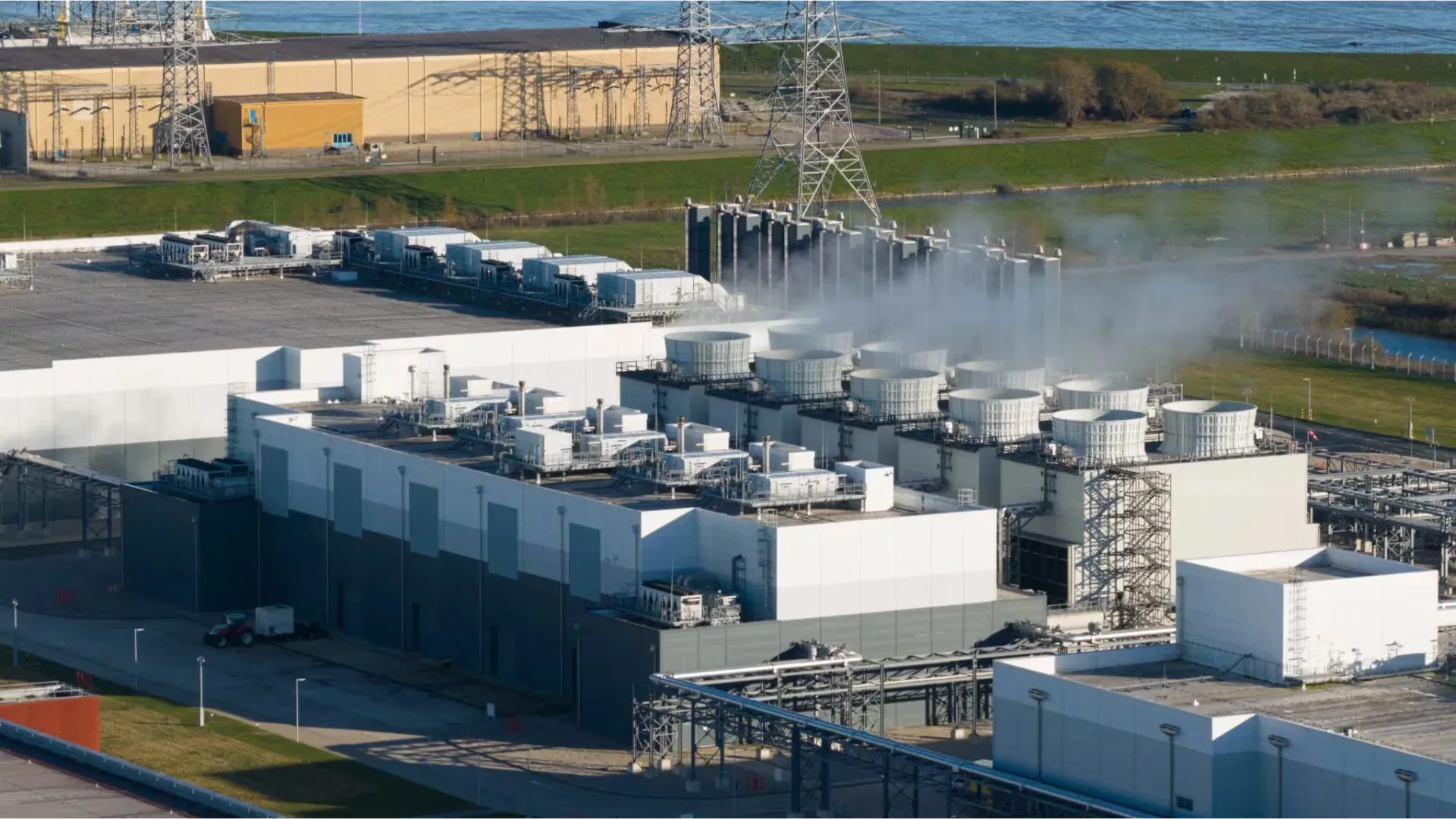 Atoco transforma el calor de los centros de datos de IA en agua potable