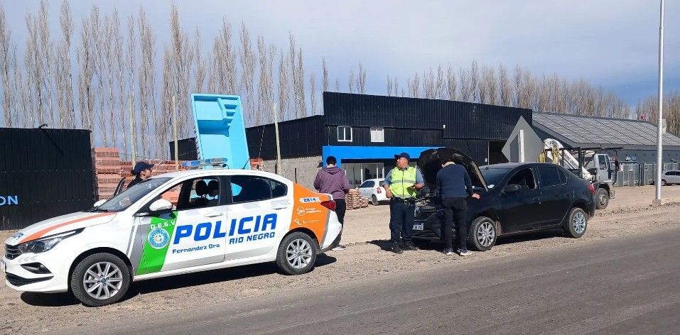 encontraron un auto desaparecido en rosario de lerma en rio negro