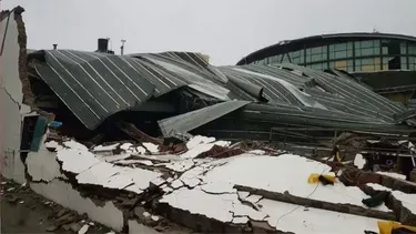 bahia blanca al menos 13 muertos por el derrumbe de un techo en un temporal