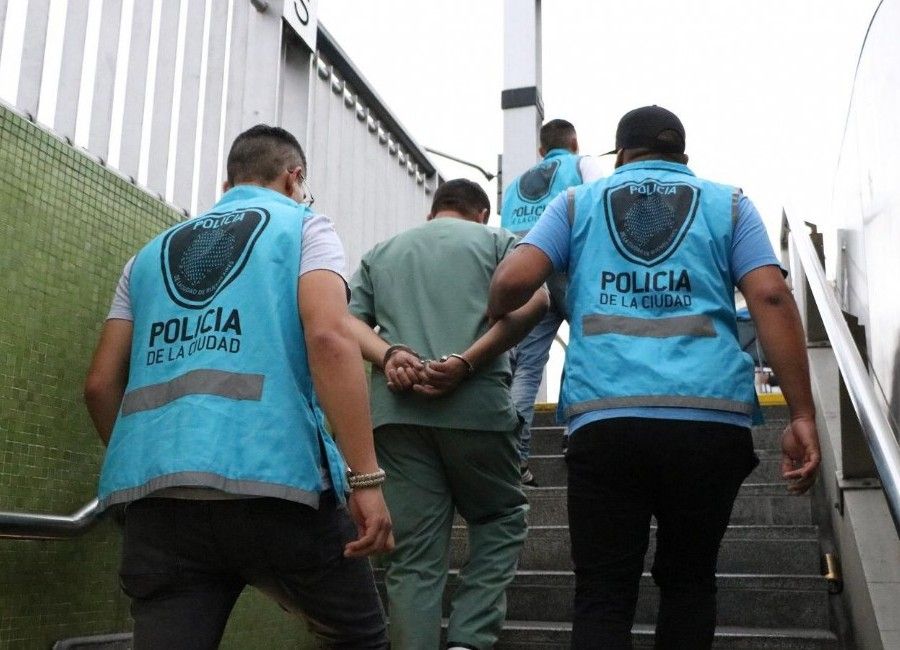 bullrich pidio a la justicia que expulse del pais a los extranjeros que cometan delitos