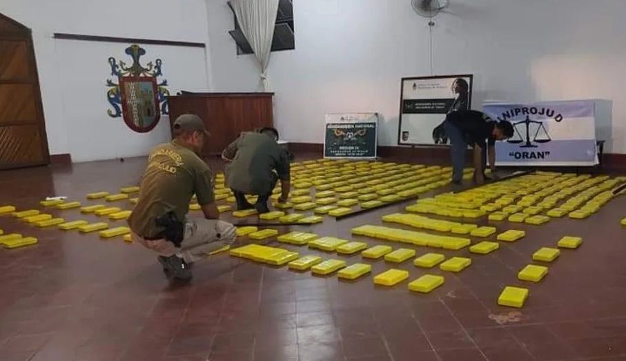 camioneta de bomberos droga federacion de bomberos repudio el caso de aguas blancas