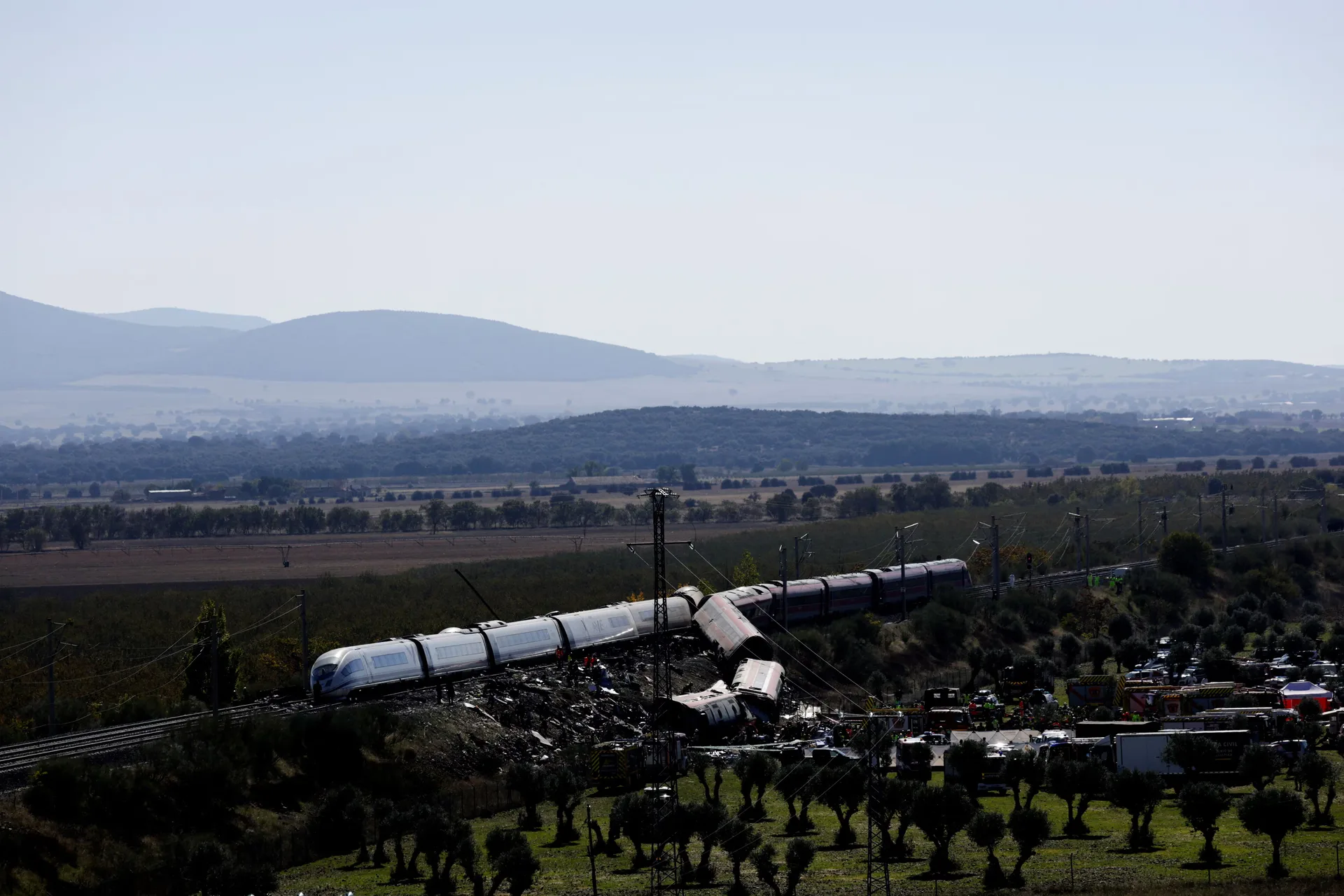 Cancillería confirmó la muerte de un argentino en el choque de trenes en España